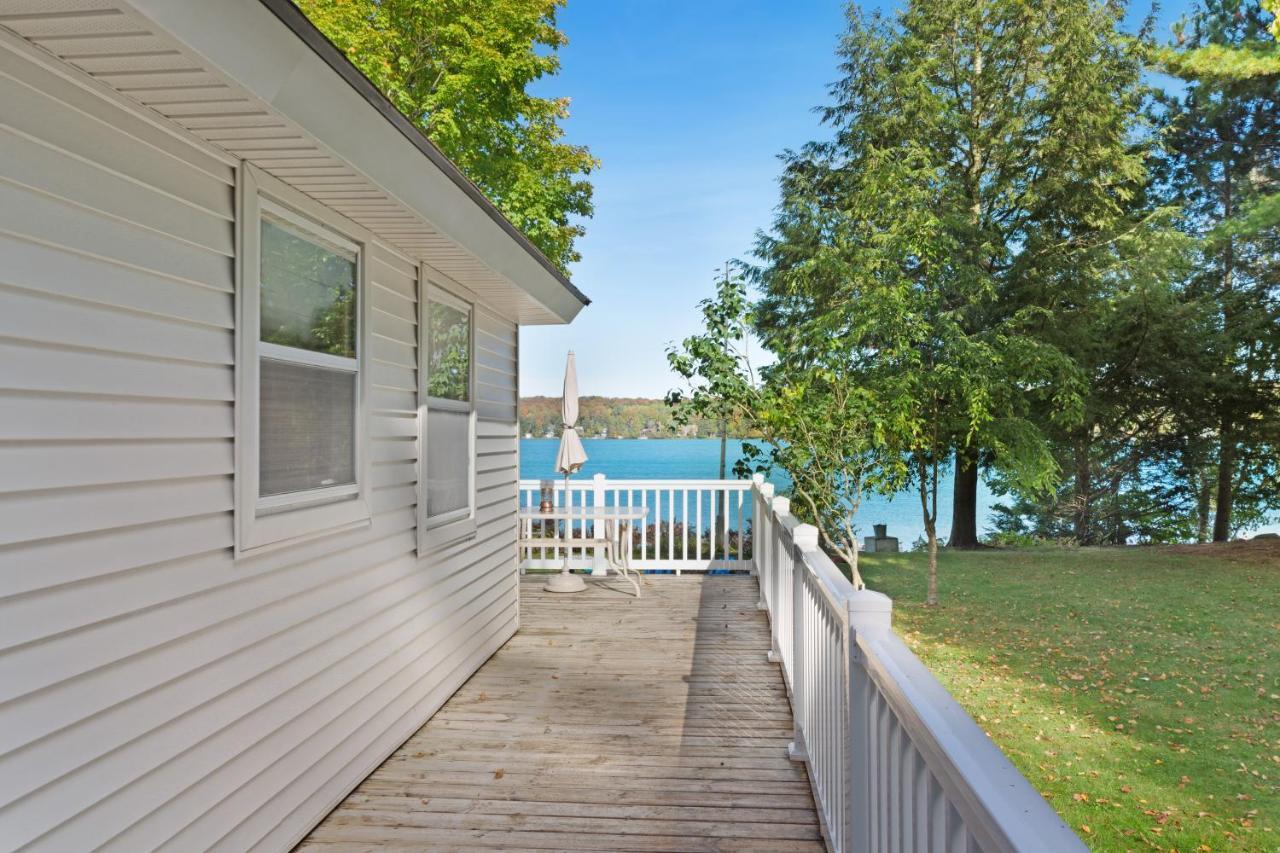Walloon Lake Cottage 博因城 外观 照片