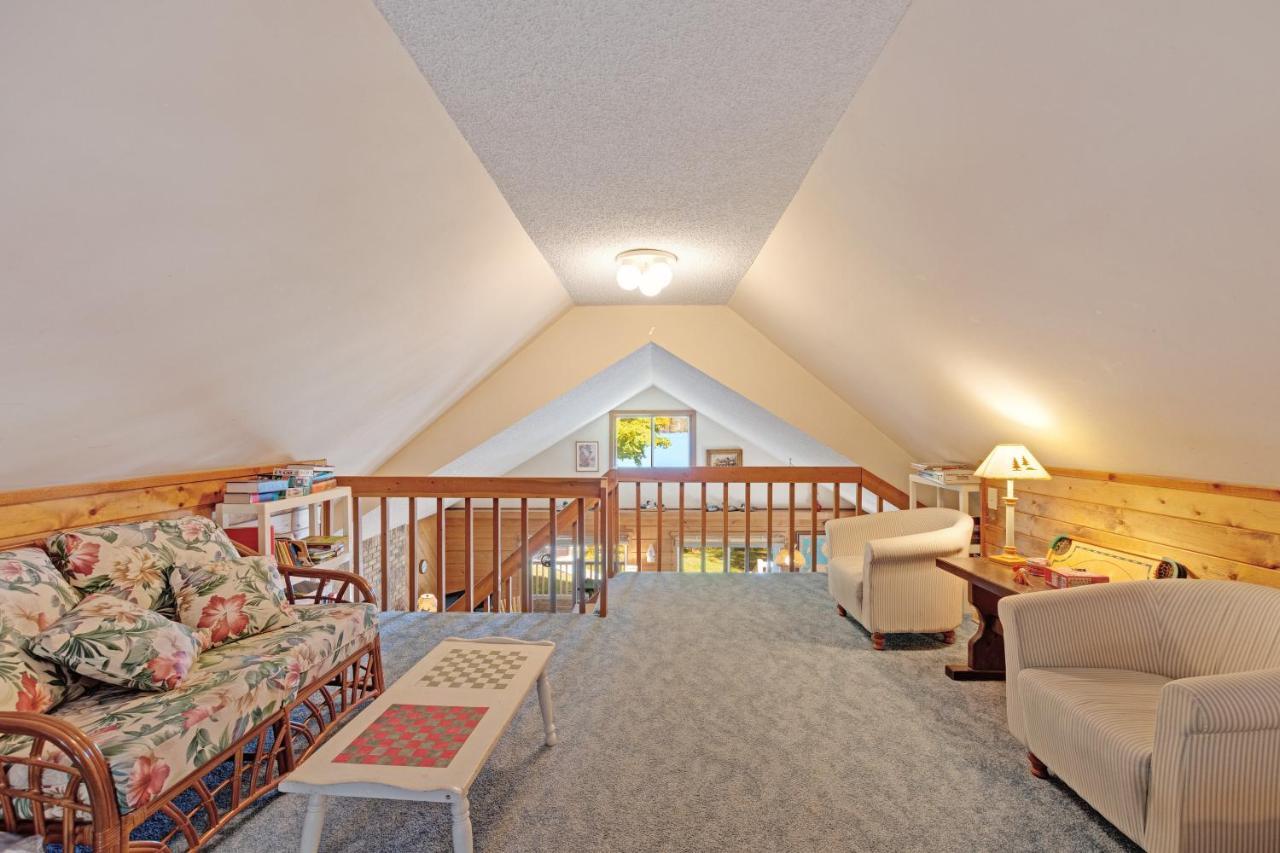 Walloon Lake Cottage 博因城 外观 照片