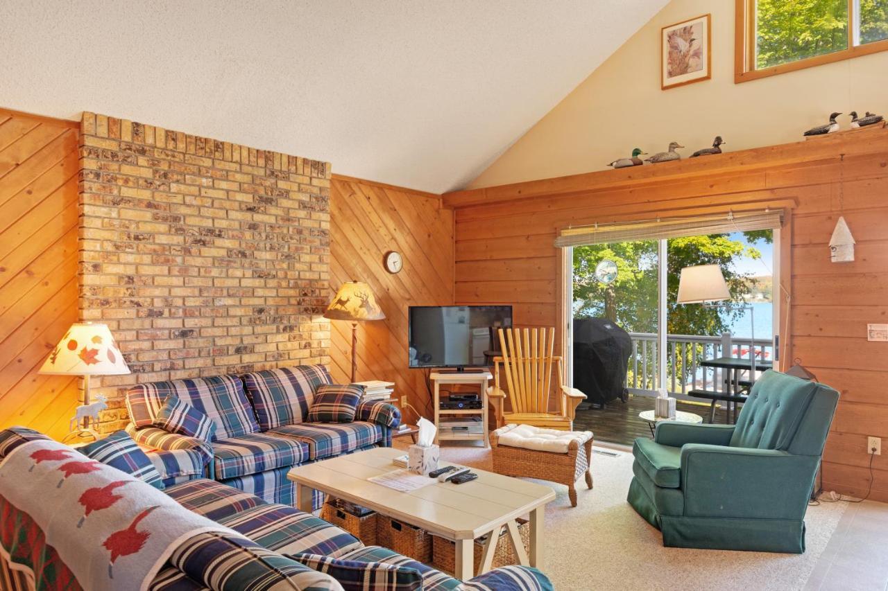 Walloon Lake Cottage 博因城 外观 照片
